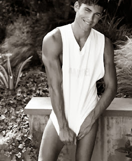 go see GEO: Model Monday Mayhem: Corey Saucier